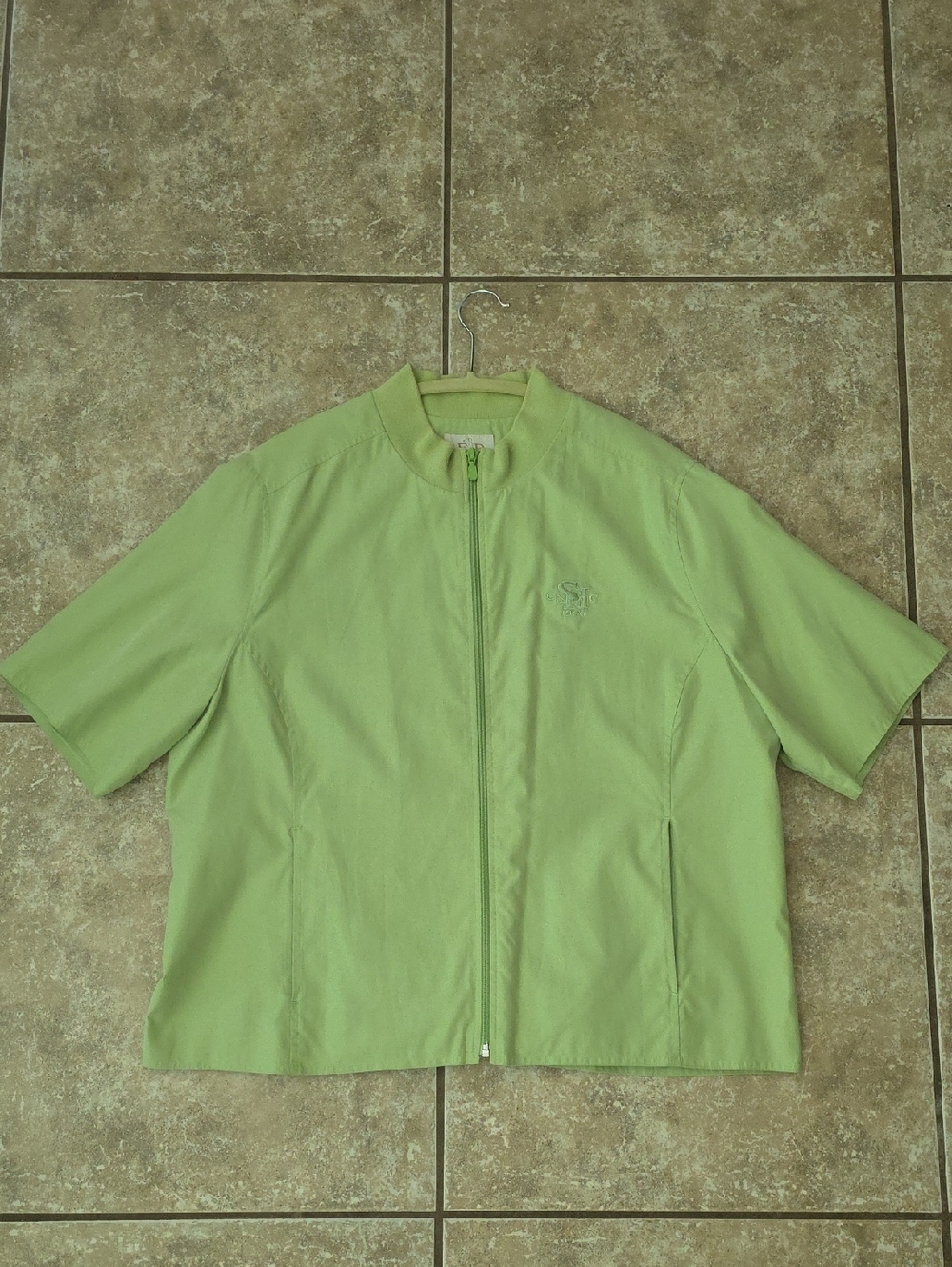 Light Green Short-Sleeve Zip Front Jacket